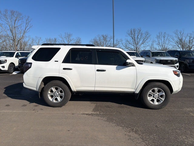 2022 Toyota 4Runner SR5