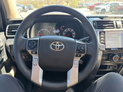 2022 Toyota 4Runner SR5 Premium