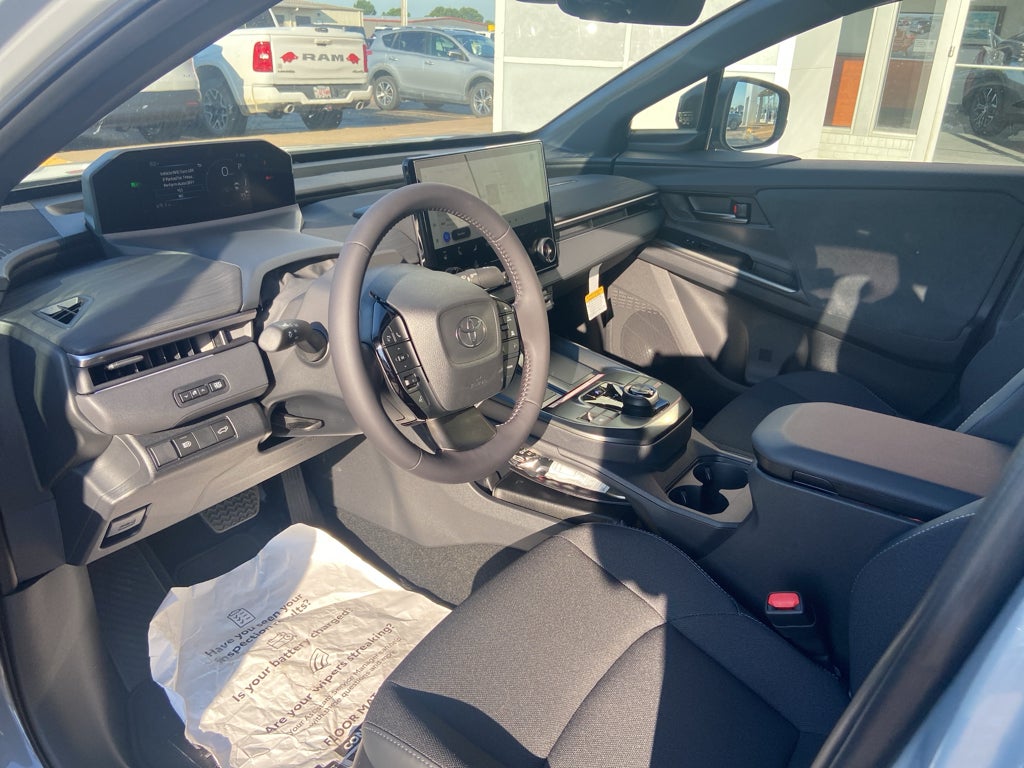 2026 Toyota C-HR SE