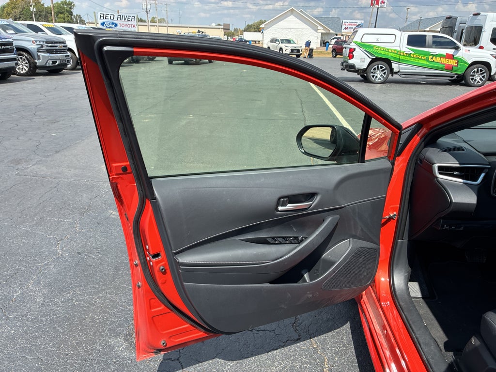 2026 Toyota Corolla Hatchback SE