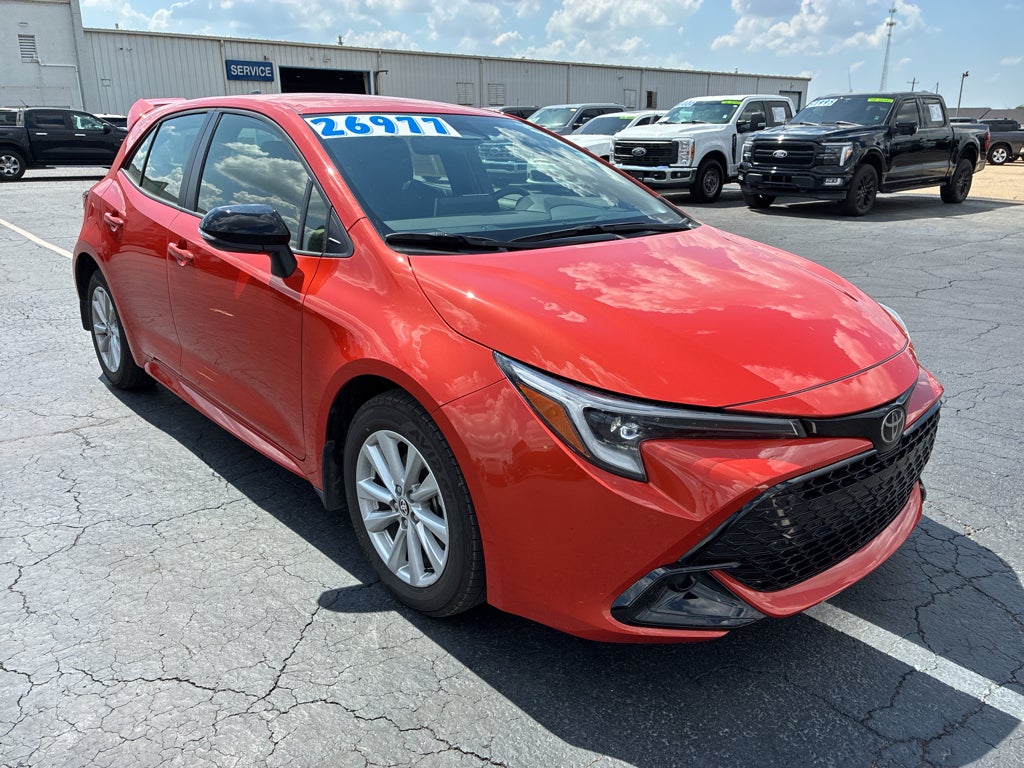 2026 Toyota Corolla Hatchback SE