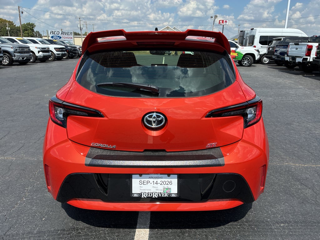 2026 Toyota Corolla Hatchback SE