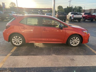 2026 Toyota Corolla Hatchback SE