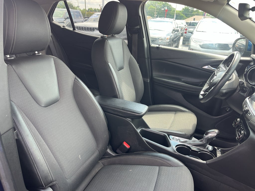 2022 Buick Encore GX Select