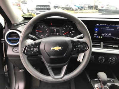 2025 Chevrolet Trax LS
