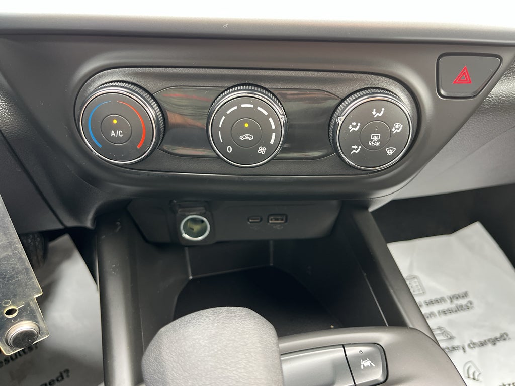 2025 Chevrolet Trax LS