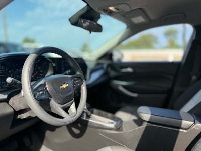 2025 Chevrolet Trax LS