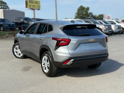 2025 Chevrolet Trax LS