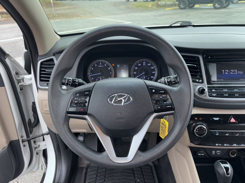2016 Hyundai Tucson SE