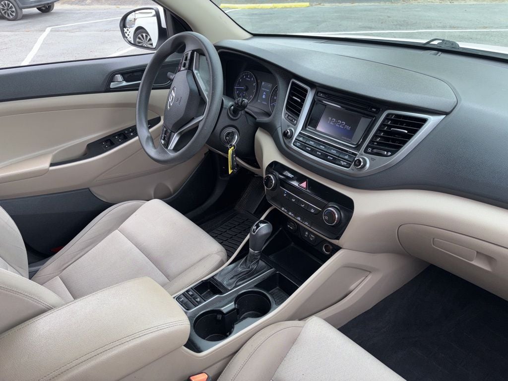 2016 Hyundai Tucson SE