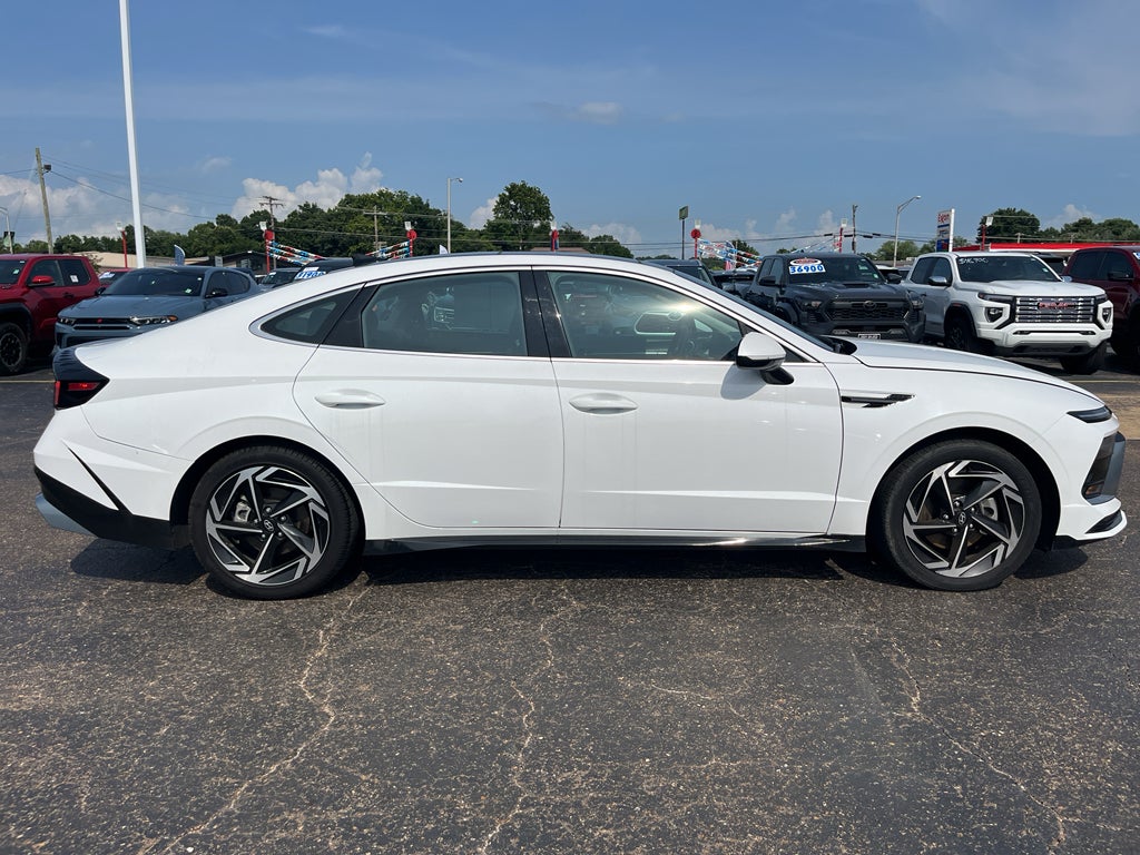 2025 Hyundai Sonata SEL Convenience