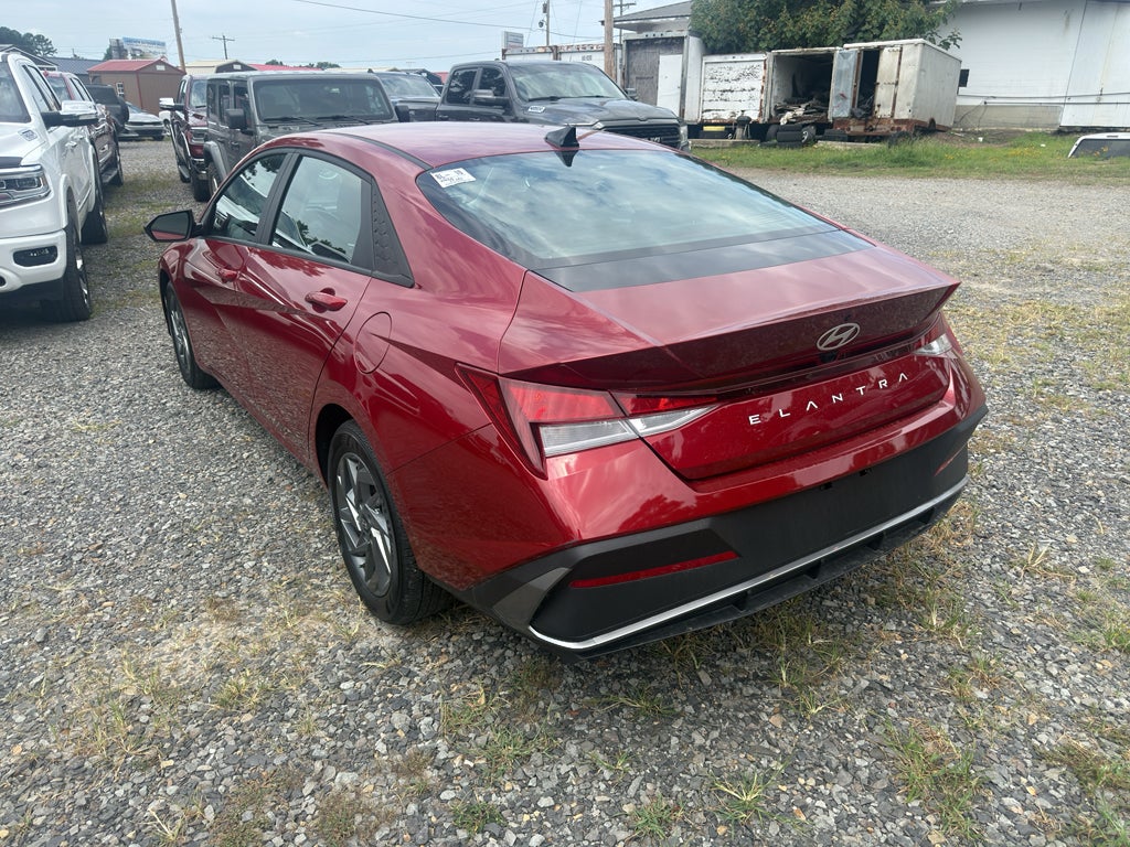 2024 Hyundai Elantra SEL