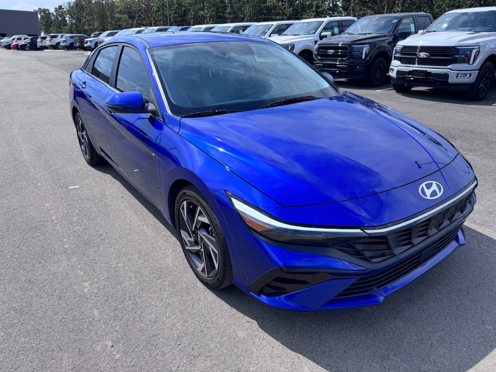 2025 Hyundai Elantra Limited