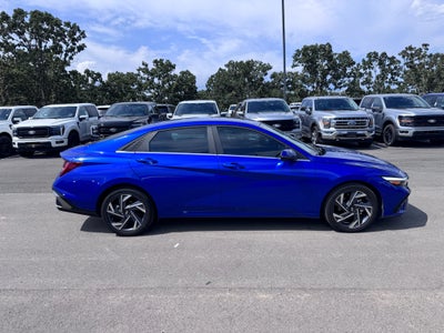 2025 Hyundai Elantra Limited