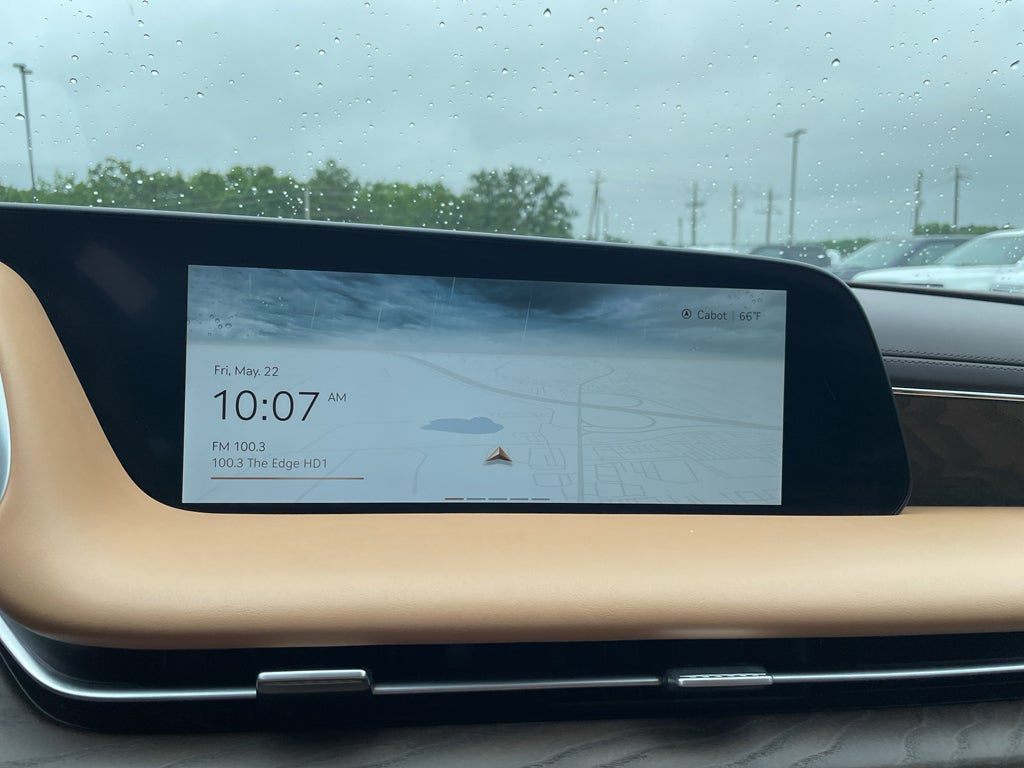 2023 Genesis G90 e-SC