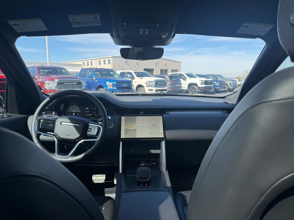 2024 Land Rover Discovery Sport SE