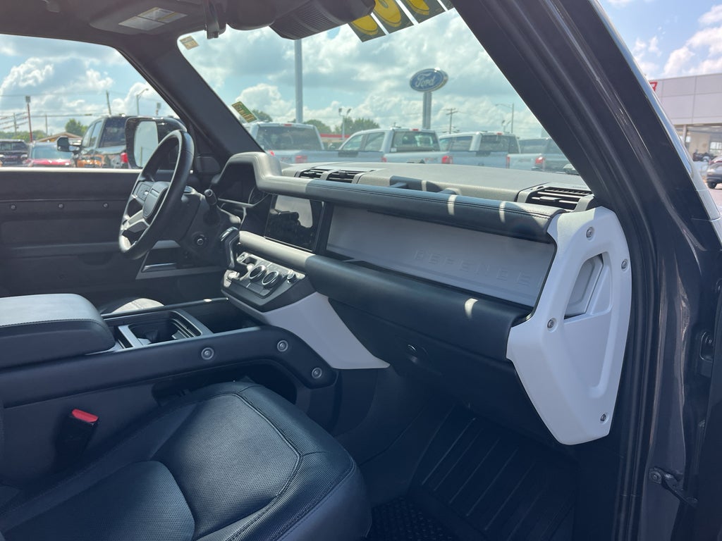 2023 Land Rover Defender 110 X-Dynamic SE