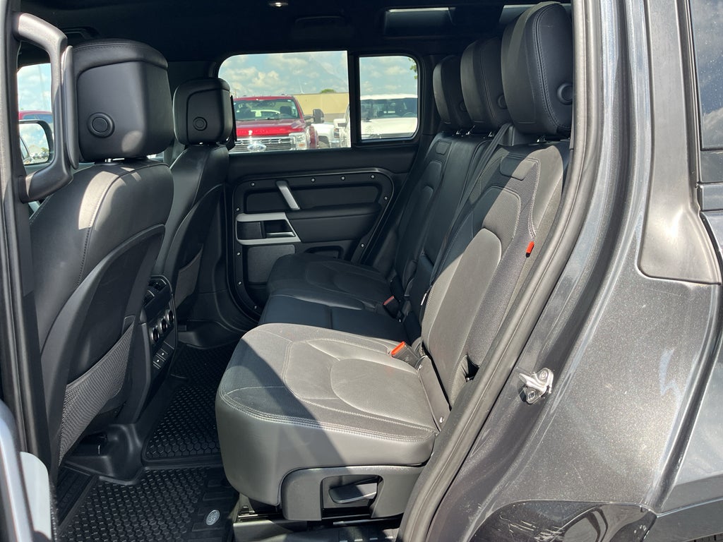 2023 Land Rover Defender 110 X-Dynamic SE