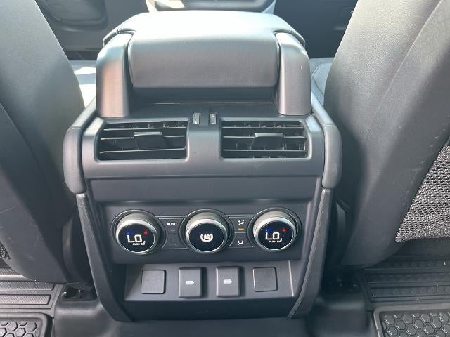 2023 Land Rover Defender 110 X-Dynamic SE