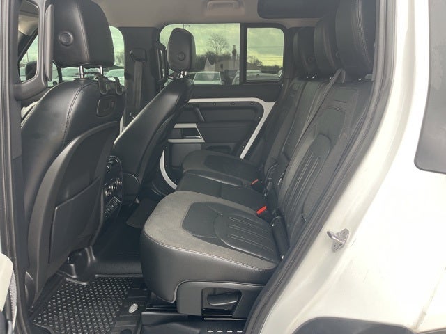 2021 Land Rover Defender 110 SE