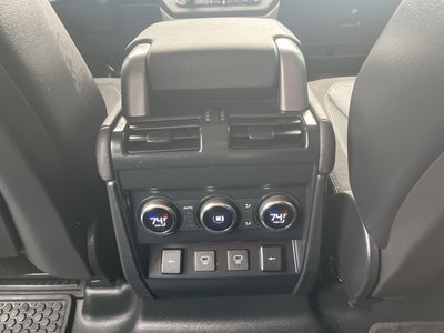 2021 Land Rover Defender 110 SE