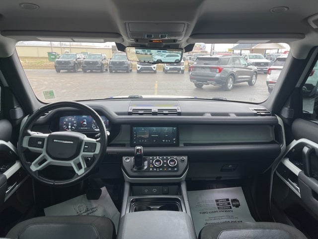 2021 Land Rover Defender 110 SE