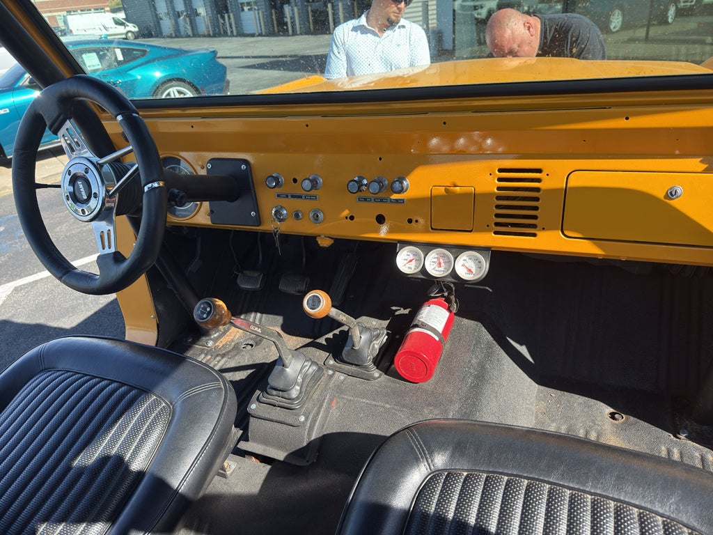 1977 Ford BRONCO Base