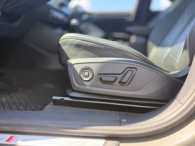 2023 Audi Q3 S line Premium