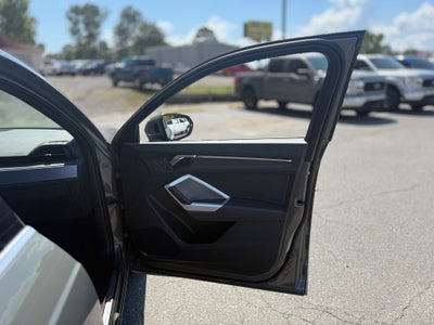 2023 Audi Q3 S line Premium