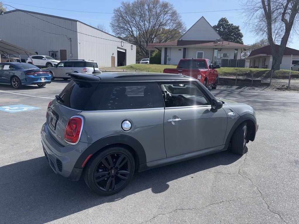 2018 MINI Cooper S Base