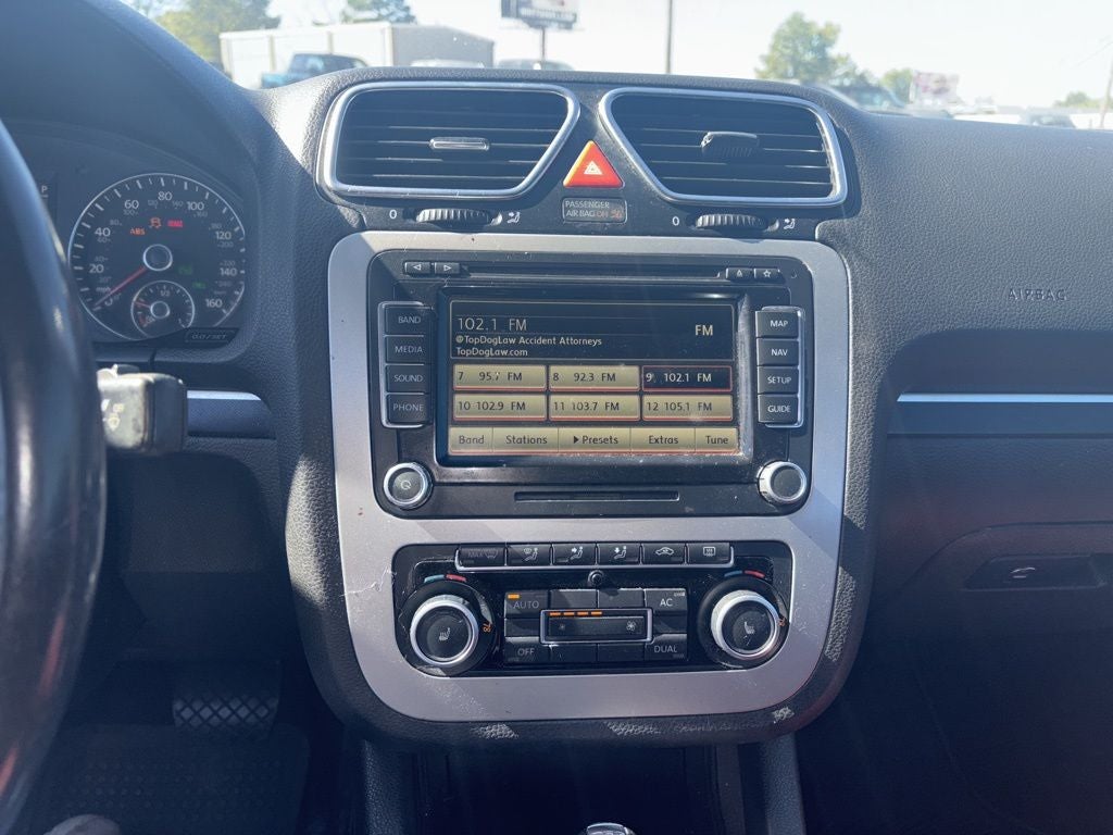 2012 Volkswagen Eos Lux