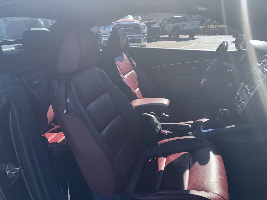 2012 Volkswagen Eos Lux